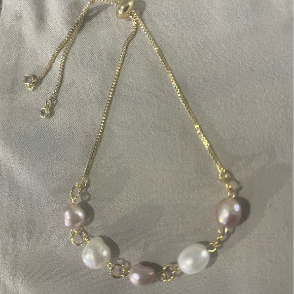 Natural Freshwater Pearl Adjustable Bracelet Handmade NWT Gold White - Picture 3 of 5